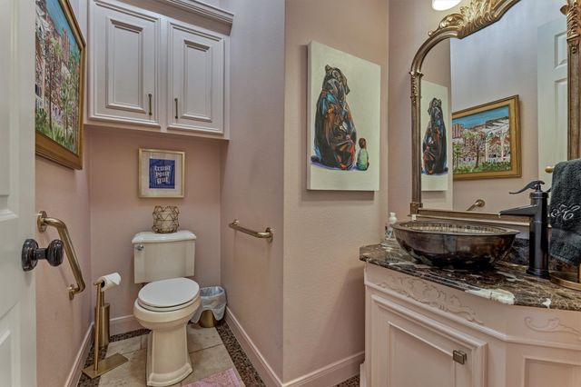319 S Silvershire Circle, The Woodlands, TX 77381