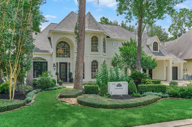 319 S Silvershire Circle, The Woodlands, TX 77381