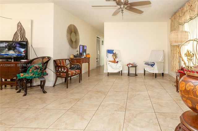17811 SW 112th Avenue, Miami, FL 33157