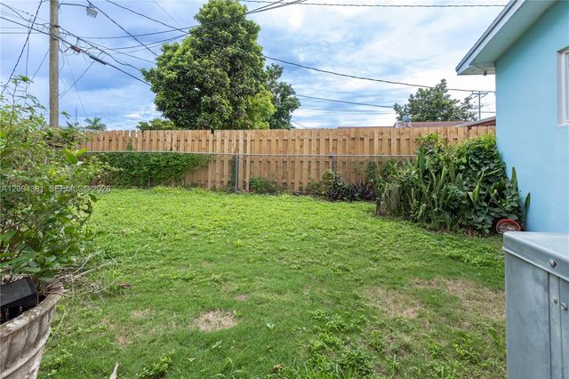17811 SW 112th Avenue, Miami, FL 33157