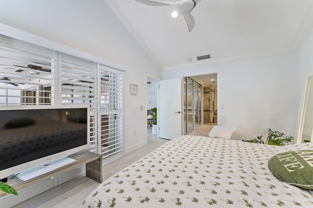 125 Harbourside Circle, Jupiter, FL 33477