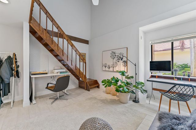 125 Harbourside Circle, Jupiter, FL 33477