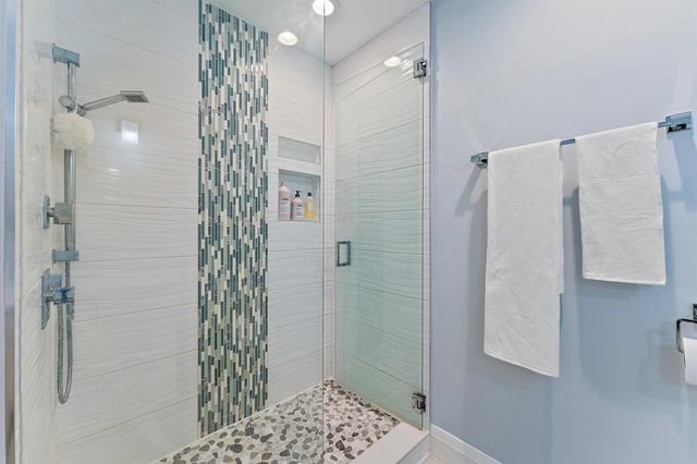 125 Harbourside Circle, Jupiter, FL 33477