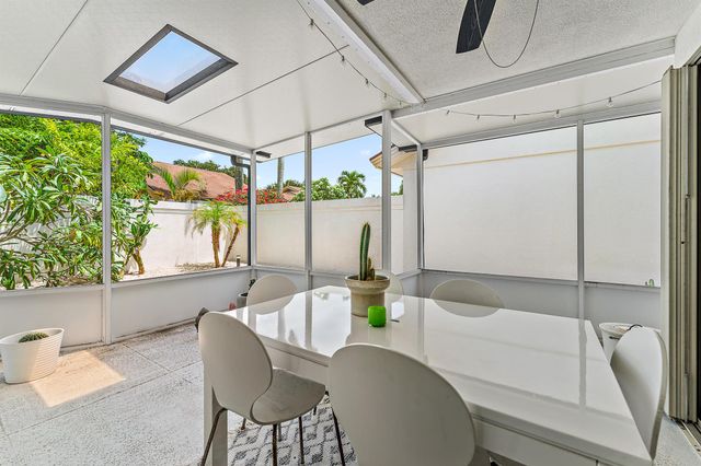 125 Harbourside Circle, Jupiter, FL 33477