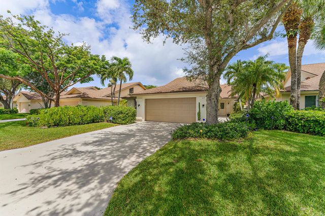 125 Harbourside Circle, Jupiter, FL 33477