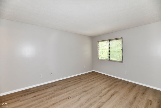 4381 Village Parkway Circle W 6, Indianapolis, IN 46254