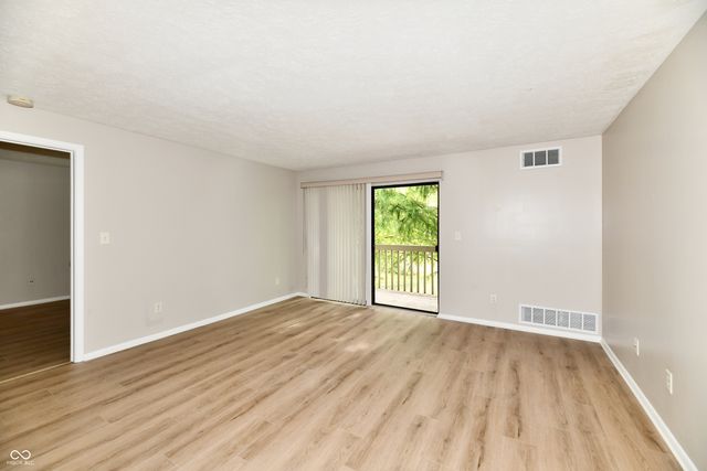 4381 Village Parkway Circle W 6, Indianapolis, IN 46254