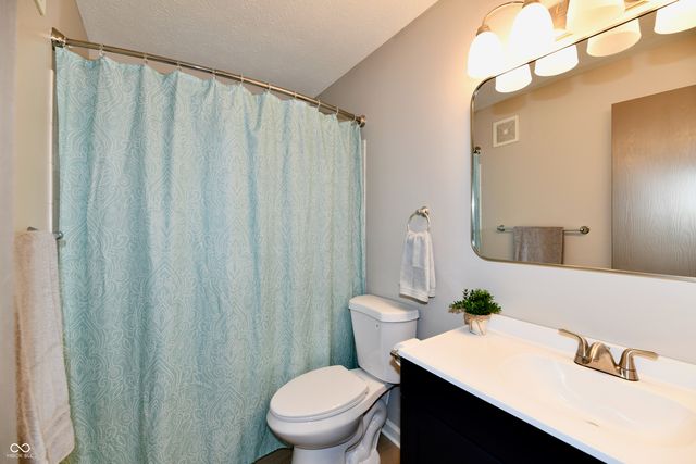 4381 Village Parkway Circle W 6, Indianapolis, IN 46254