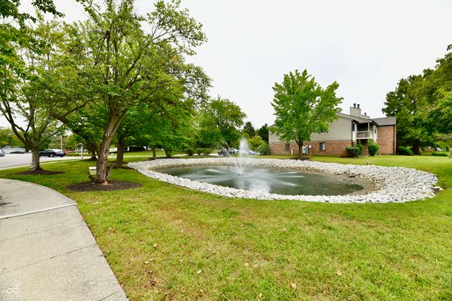 4381 Village Parkway Circle W 6, Indianapolis, IN 46254