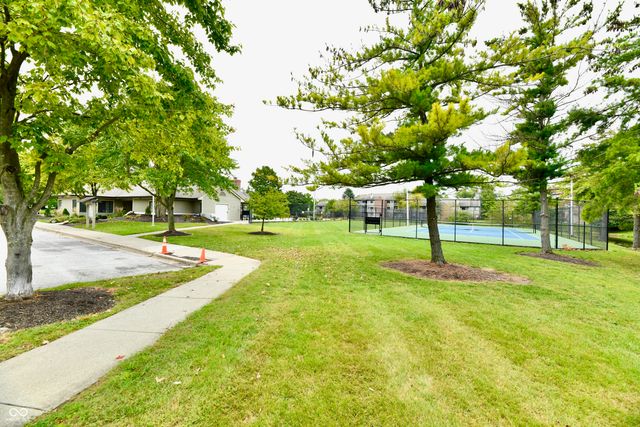 4381 Village Parkway Circle W 6, Indianapolis, IN 46254
