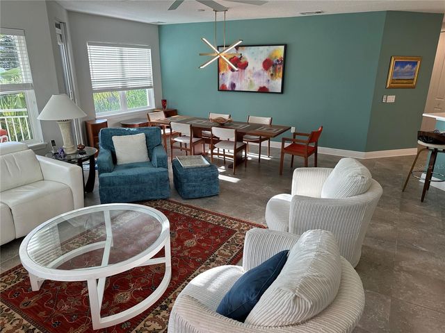 7610 34TH AVENUE W 203, Bradenton, FL 34209