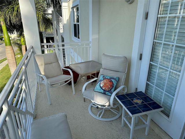 7610 34TH AVENUE W 203, Bradenton, FL 34209