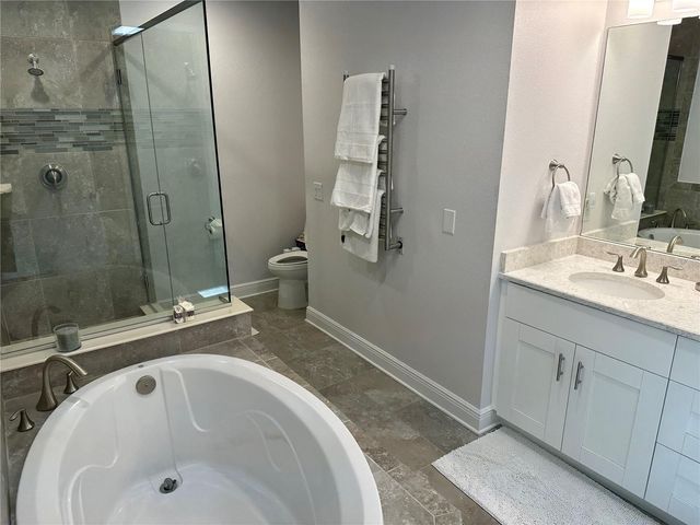 7610 34TH AVENUE W 203, Bradenton, FL 34209