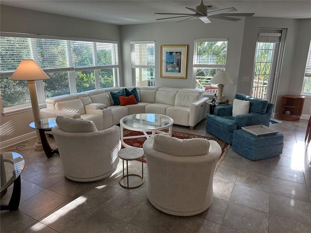 7610 34TH AVENUE W 203, Bradenton, FL 34209