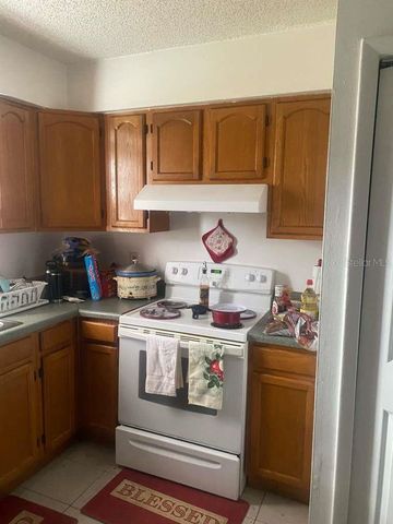 9908 N MYRTLE STREET A & B, Tampa, FL 33617
