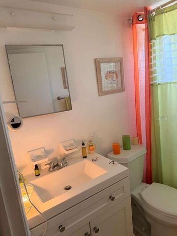 9908 N MYRTLE STREET A & B, Tampa, FL 33617