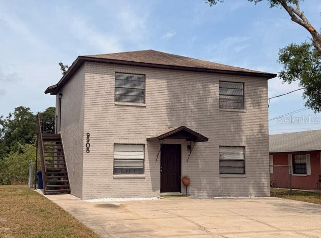 9908 N MYRTLE STREET A & B, Tampa, FL 33617