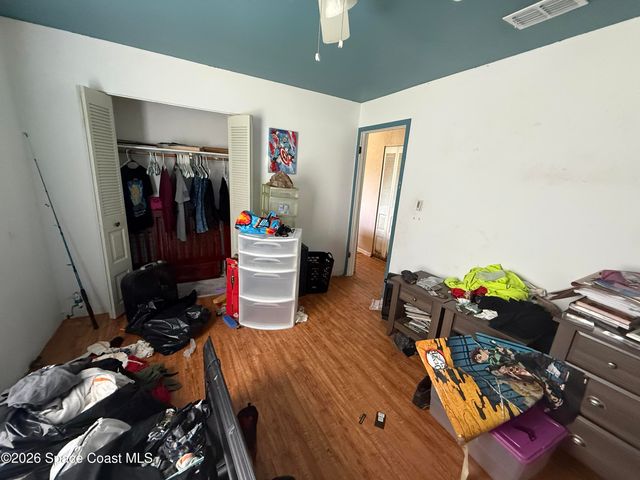 581 Waylaid Avenue SW, Palm Bay, FL 32908