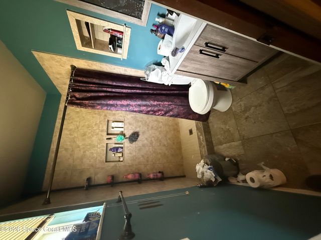 581 Waylaid Avenue SW, Palm Bay, FL 32908