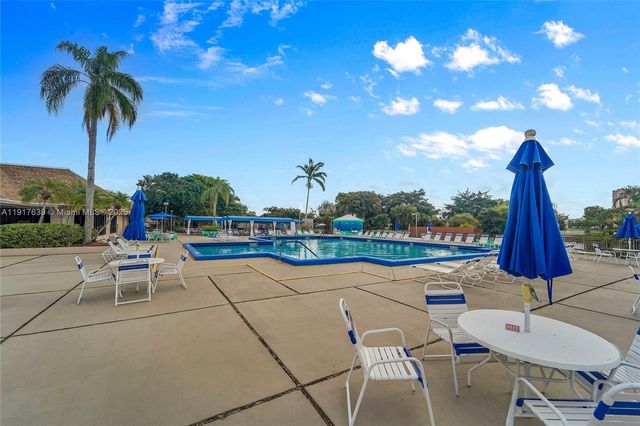 2603 NW 103rd Ave 304, Sunrise, FL 33322