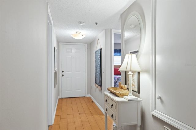 7301 29TH AVENUE DRIVE W 204, Bradenton, FL 34209