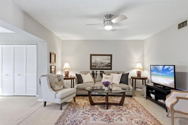 7301 29TH AVENUE DRIVE W 204, Bradenton, FL 34209