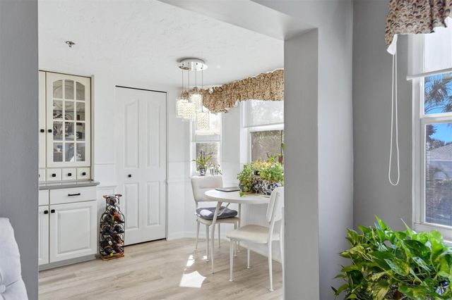 7301 29TH AVENUE DRIVE W 204, Bradenton, FL 34209