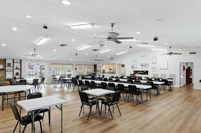 7301 29TH AVENUE DRIVE W 204, Bradenton, FL 34209