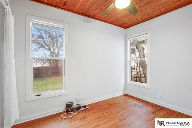 645 S 28th Street, Lincoln, NE 68510