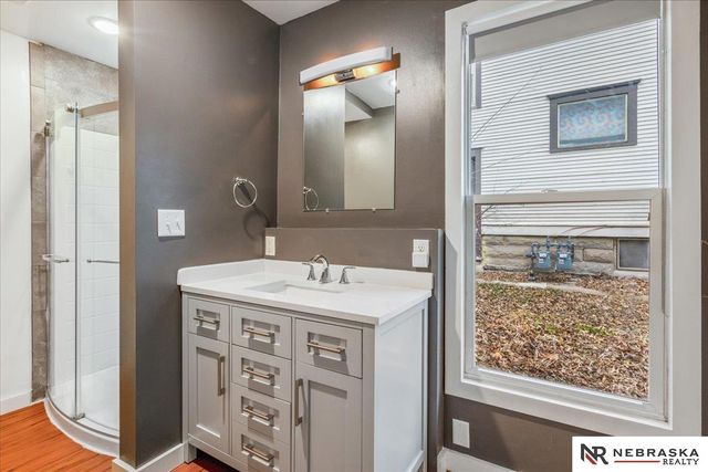 645 S 28th Street, Lincoln, NE 68510