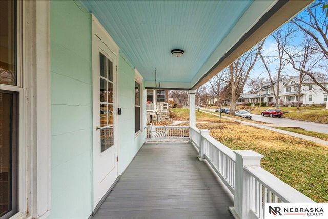 645 S 28th Street, Lincoln, NE 68510