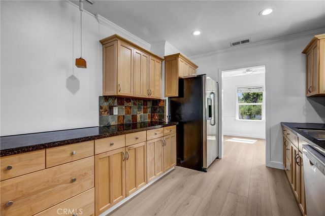 5659 Donna Avenue, Tarzana, CA 91356