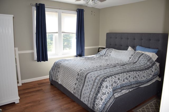 3 Fairway Ln 1, Blackstone, MA 01504