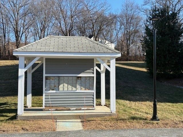3 Fairway Ln 1, Blackstone, MA 01504