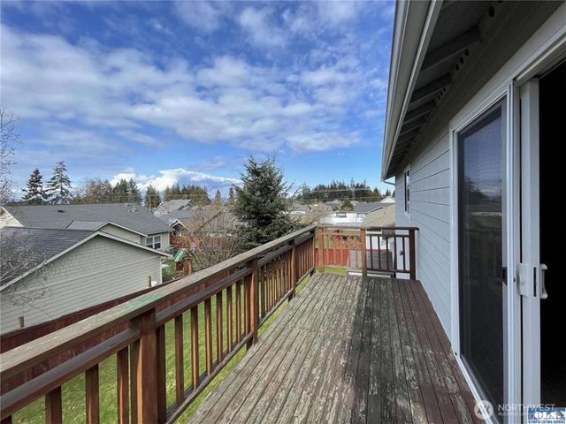 1006 Cathleen Street, Port Angeles, WA 98363