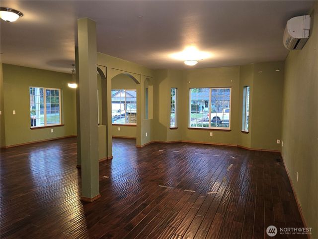 1006 Cathleen Street, Port Angeles, WA 98363