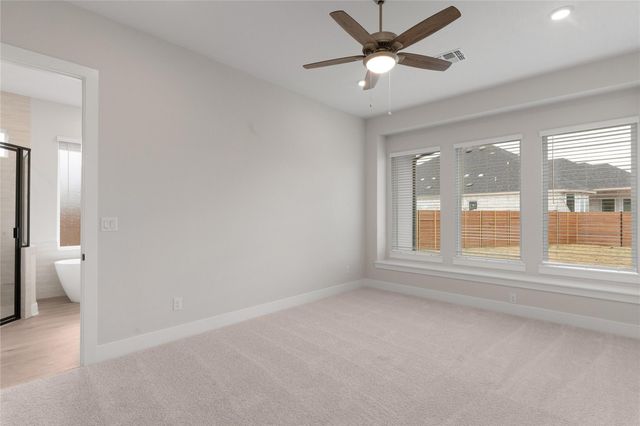 1109 Painted Horse DR, Georgetown, TX 78633