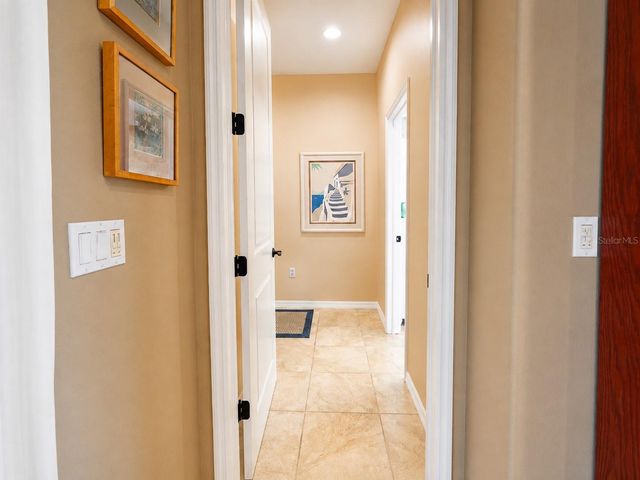 2557 MARBLEHEAD DRIVE, Sarasota, FL 34231