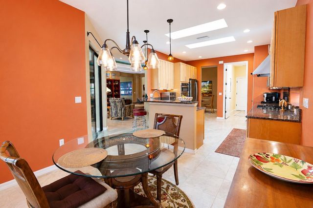 2557 MARBLEHEAD DRIVE, Sarasota, FL 34231