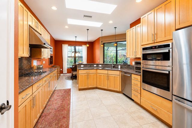 2557 MARBLEHEAD DRIVE, Sarasota, FL 34231