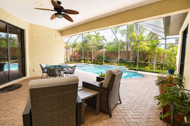 2557 MARBLEHEAD DRIVE, Sarasota, FL 34231