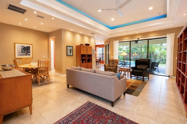 2557 MARBLEHEAD DRIVE, Sarasota, FL 34231