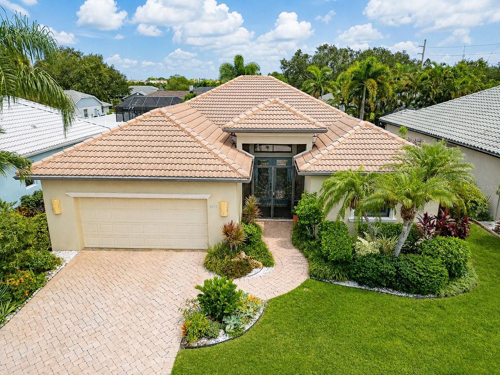 2557 MARBLEHEAD DRIVE, Sarasota, FL 34231