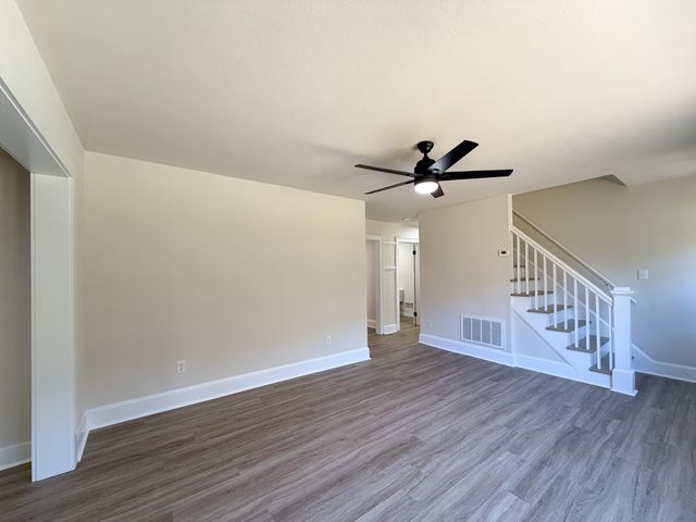 2020 WEST MIDLAND TRL, Lexington, VA 24450