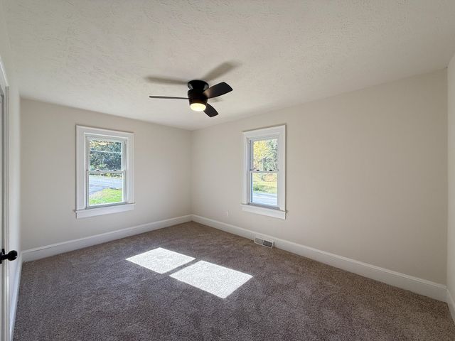 2020 WEST MIDLAND TRL, Lexington, VA 24450