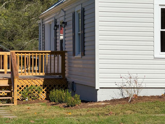 2020 WEST MIDLAND TRL, Lexington, VA 24450