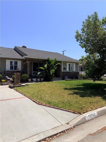 10742 Virginia, Whittier, CA 90603