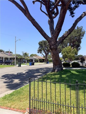 10742 Virginia, Whittier, CA 90603