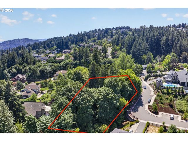12510 Se MT SCOTT Blvd, Happy Valley, OR 97086