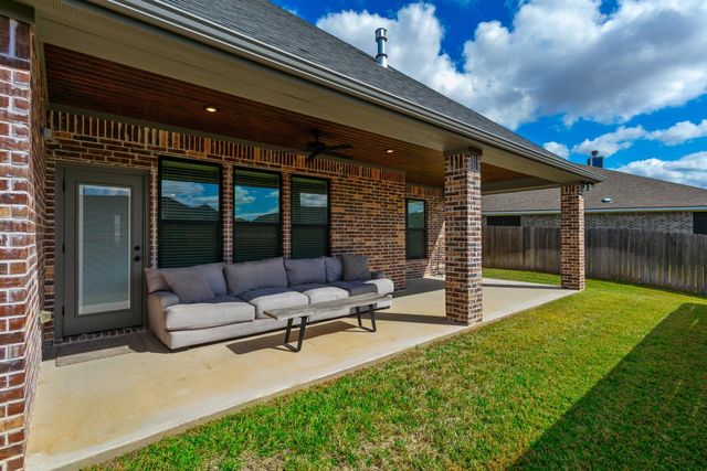 3005 Alpha Court, Bryan, TX 77808